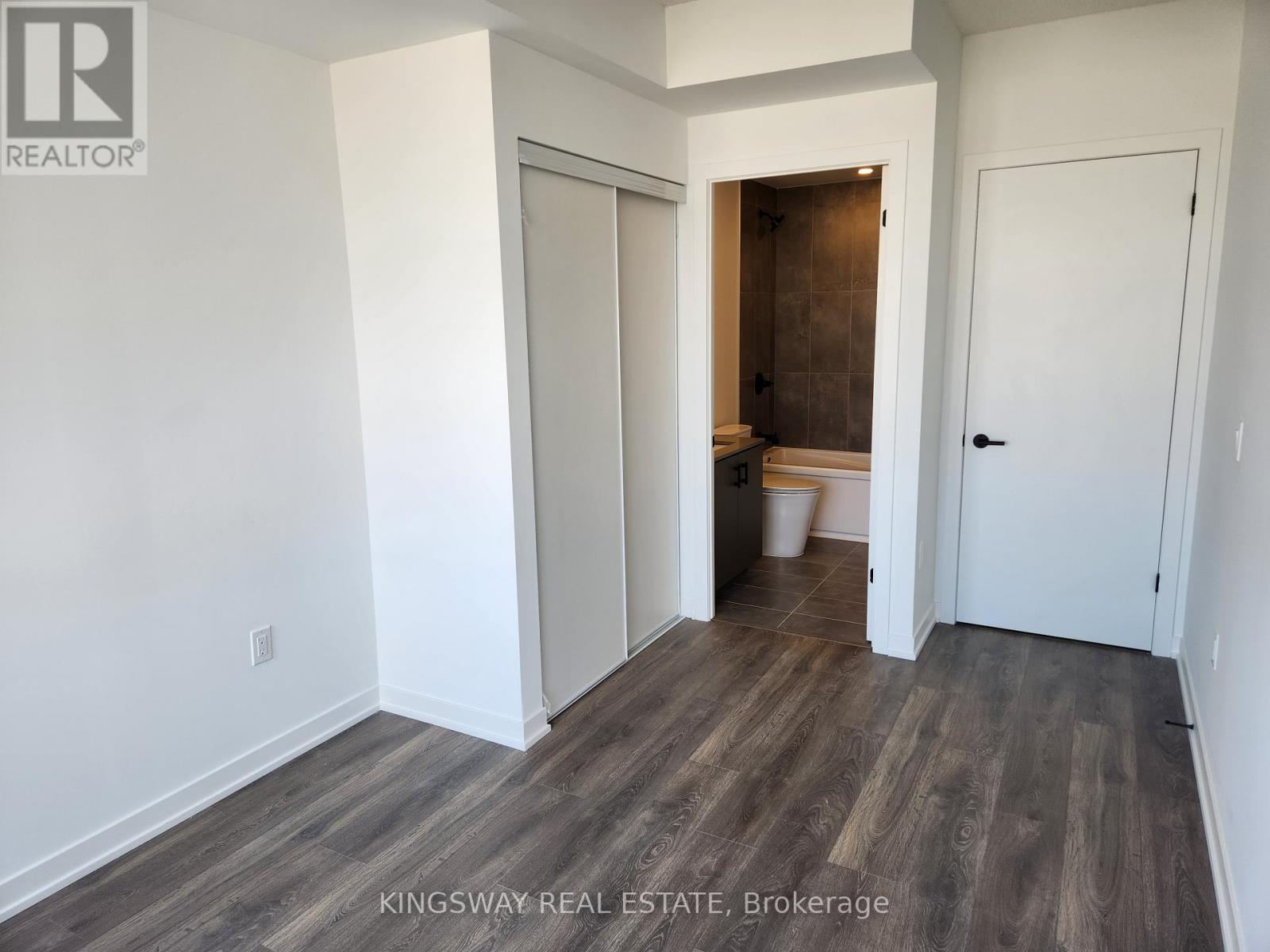 425 - 4878 POWERS COMMON, Burlington (Alton), Ontario, L7M2B4 — Photo 10