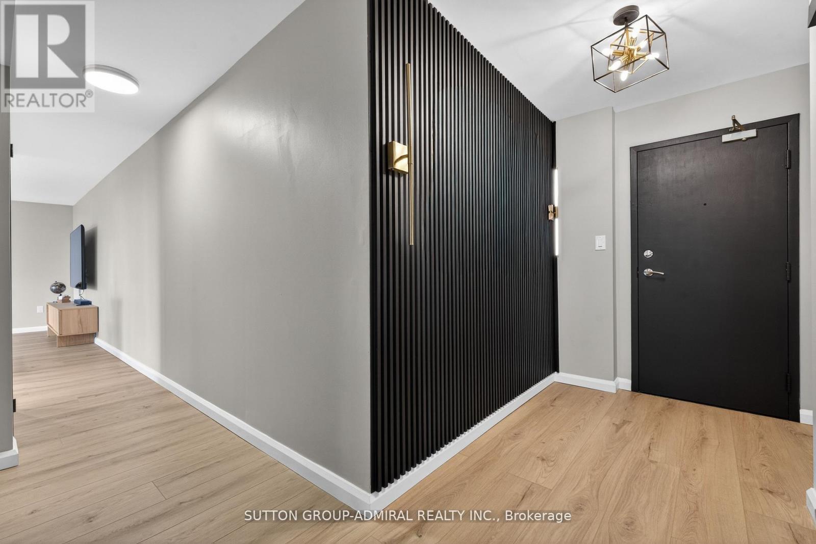 308 - 350 WEBB DRIVE, Mississauga (City Centre), Ontario, L5B3W4 — Photo 6