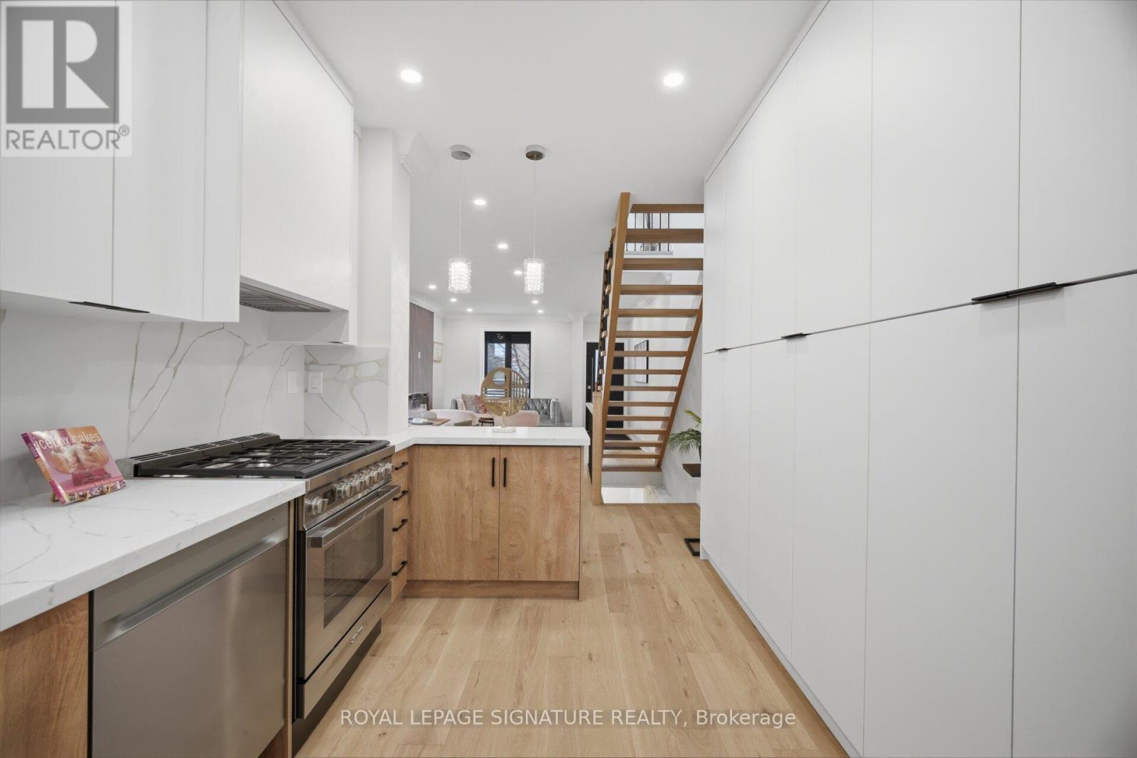 241 MARIA STREET, Toronto (Junction Area), Ontario, M6P1W6 — Photo 15