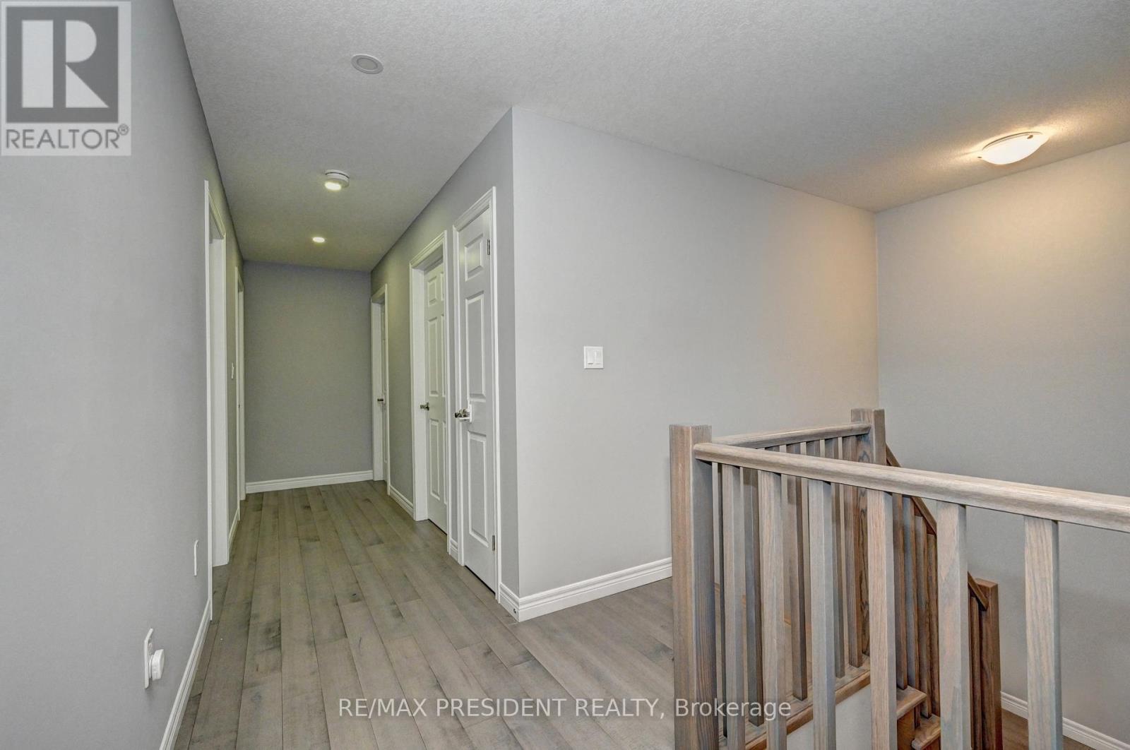 552 FLORENCEDALE CRESCENT, Kitchener, Ontario, N2R0N3 — Photo 14