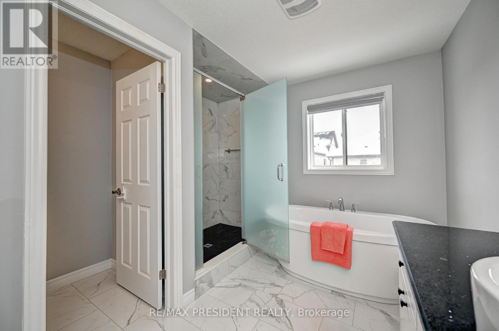 552 FLORENCEDALE CRESCENT, Kitchener, Ontario, N2R0N3 — Photo 23