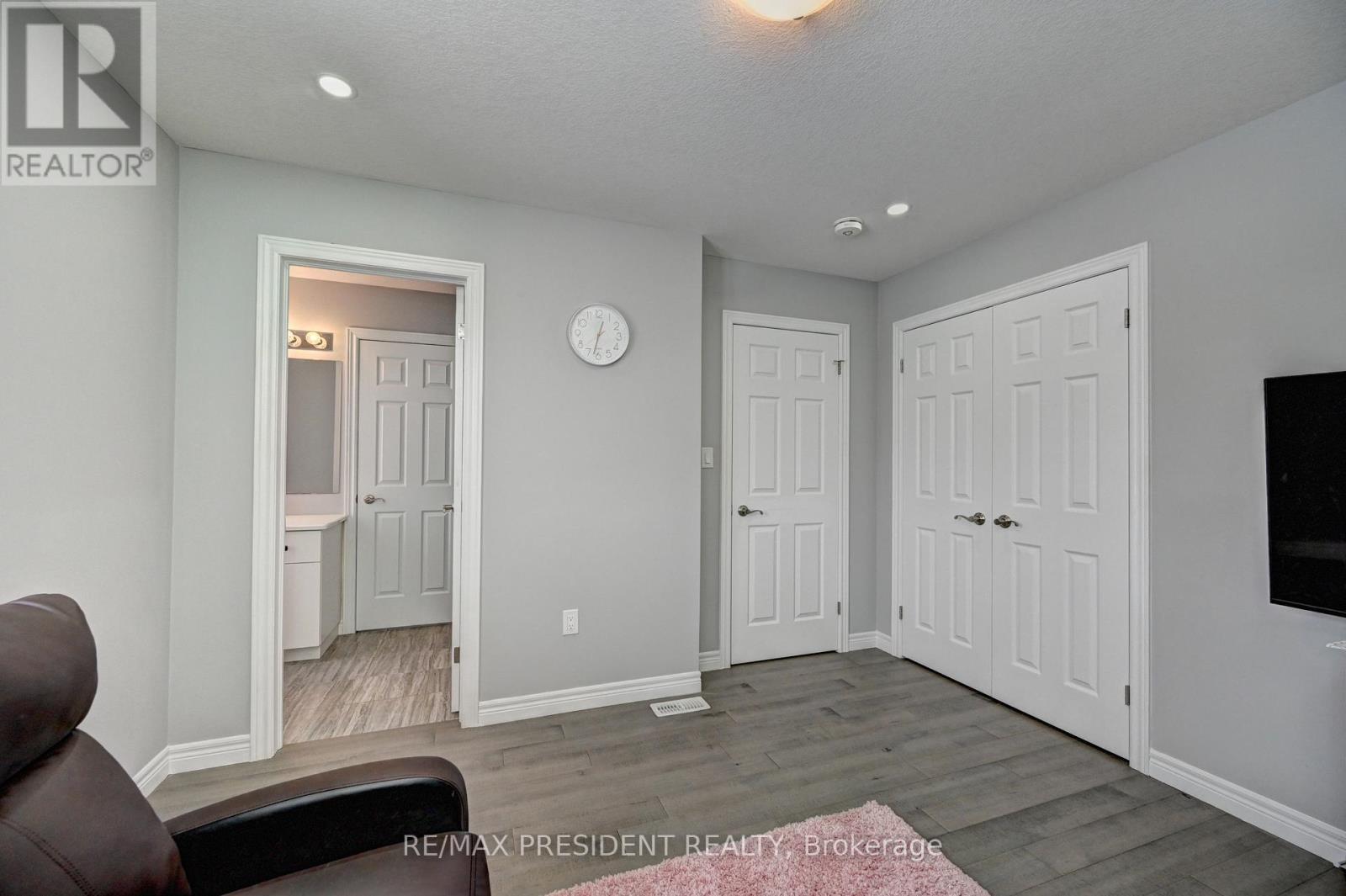 552 FLORENCEDALE CRESCENT, Kitchener, Ontario, N2R0N3 — Photo 28