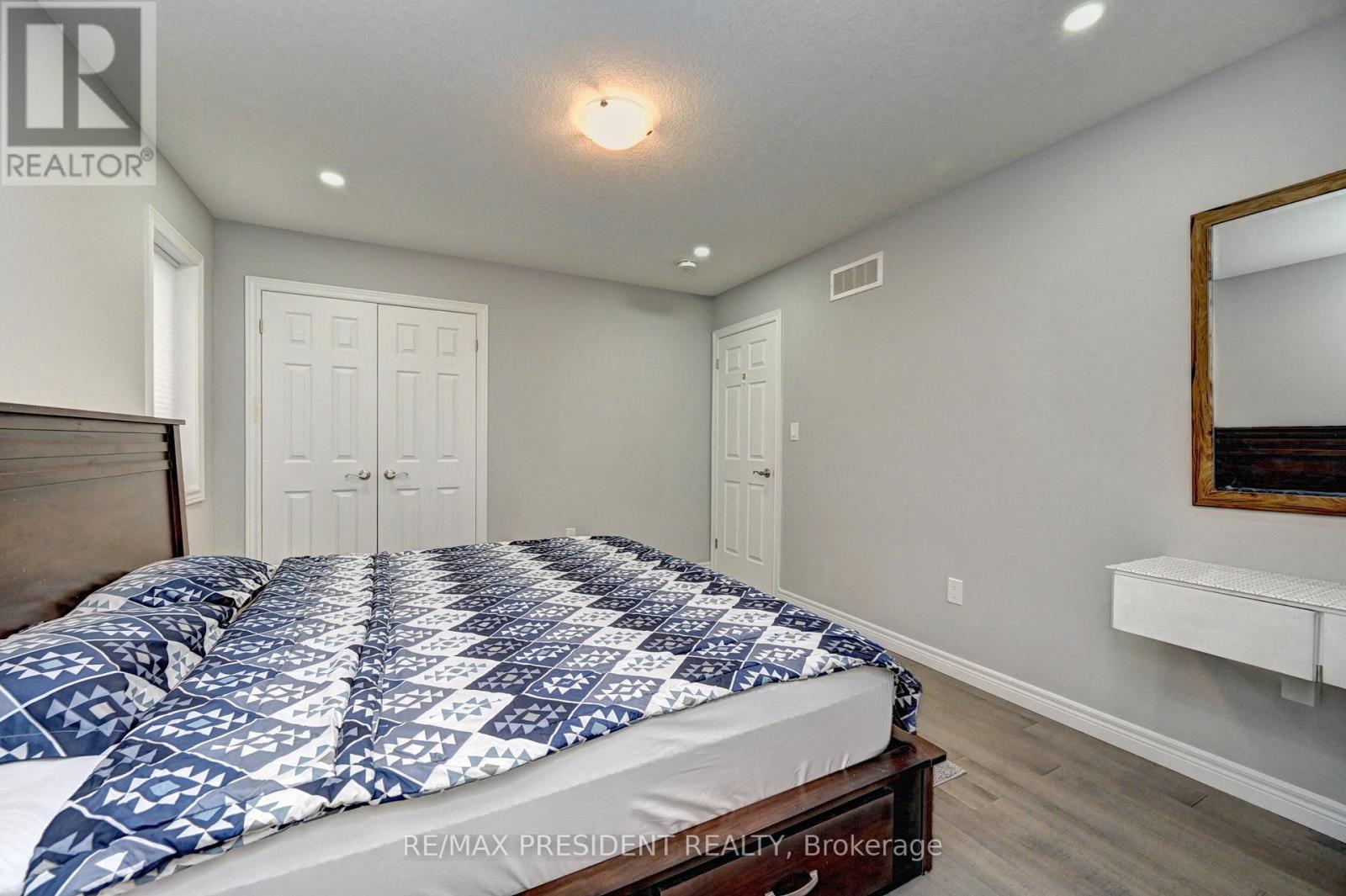 552 FLORENCEDALE CRESCENT, Kitchener, Ontario, N2R0N3 — Photo 33