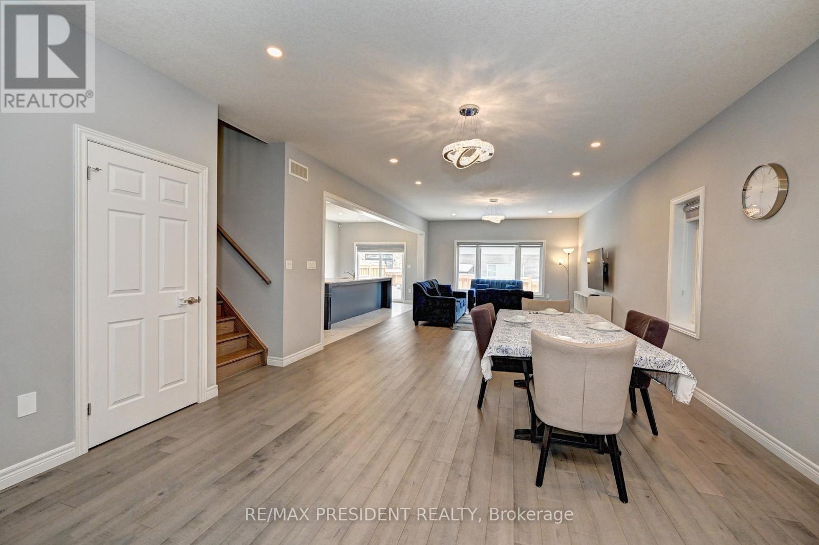 552 FLORENCEDALE CRESCENT, Kitchener, Ontario, N2R0N3 — Photo 38