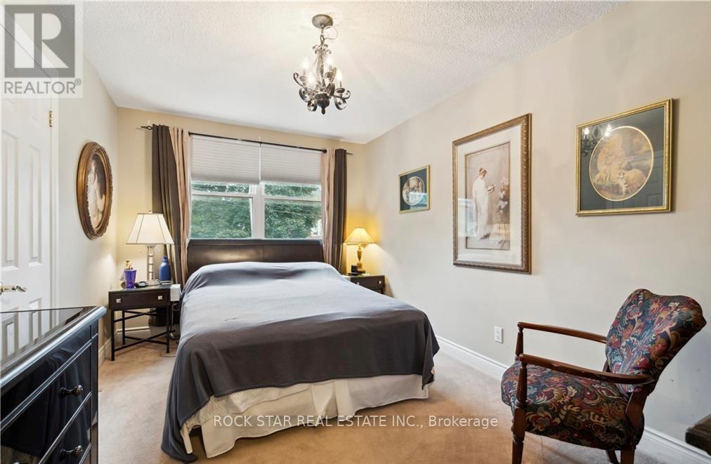 34 CLIFF AVENUE, Hamilton (Eastmount), Ontario, L8V2R9 — Photo 16