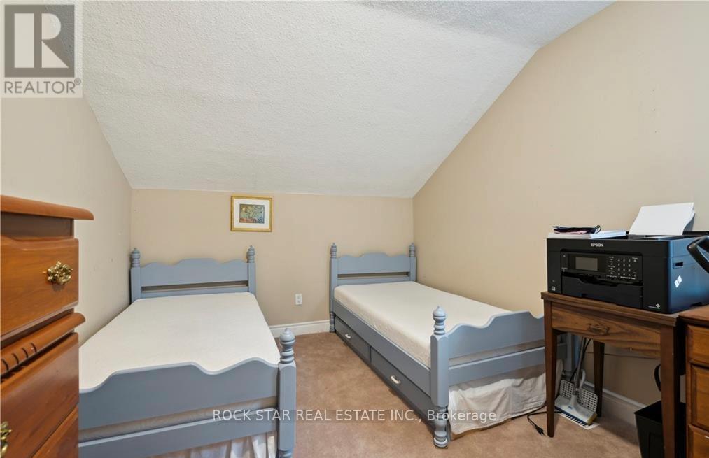 34 CLIFF AVENUE, Hamilton (Eastmount), Ontario, L8V2R9 — Photo 18