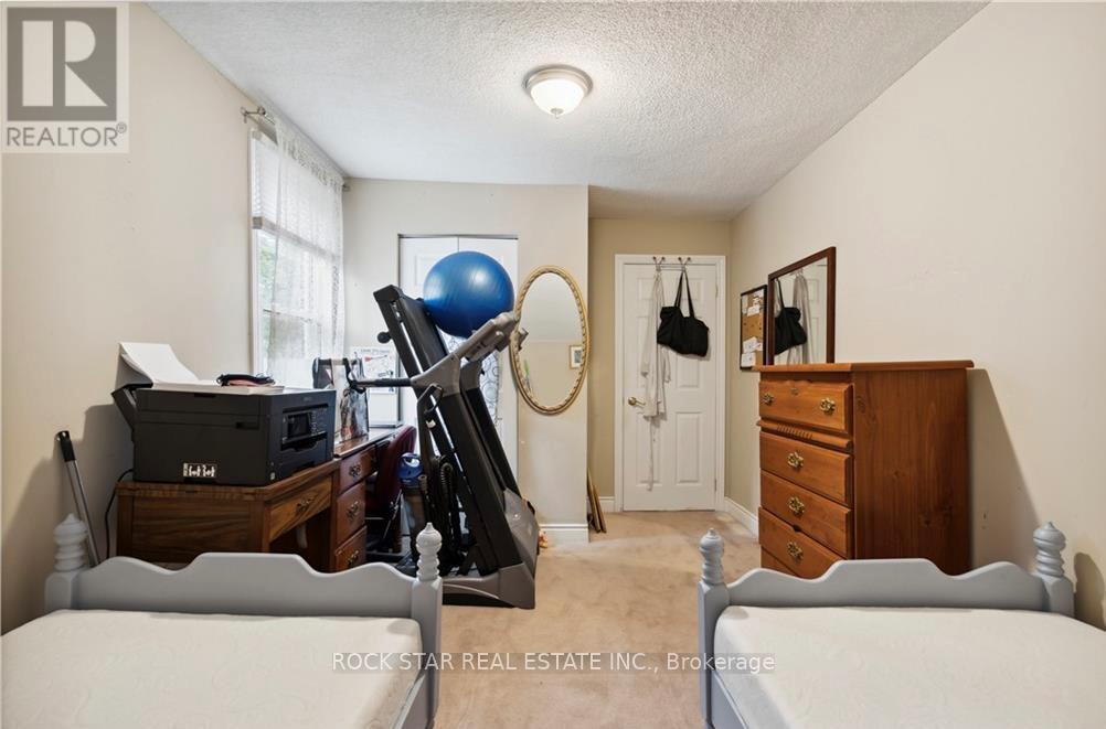 34 CLIFF AVENUE, Hamilton (Eastmount), Ontario, L8V2R9 — Photo 20