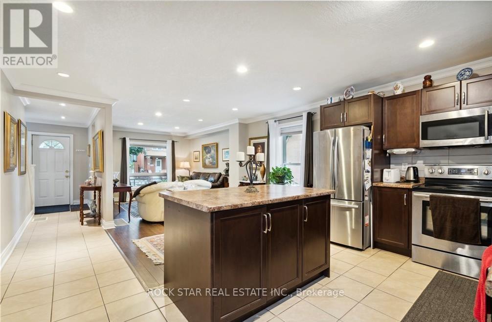 34 CLIFF AVENUE, Hamilton (Eastmount), Ontario, L8V2R9 — Photo 8