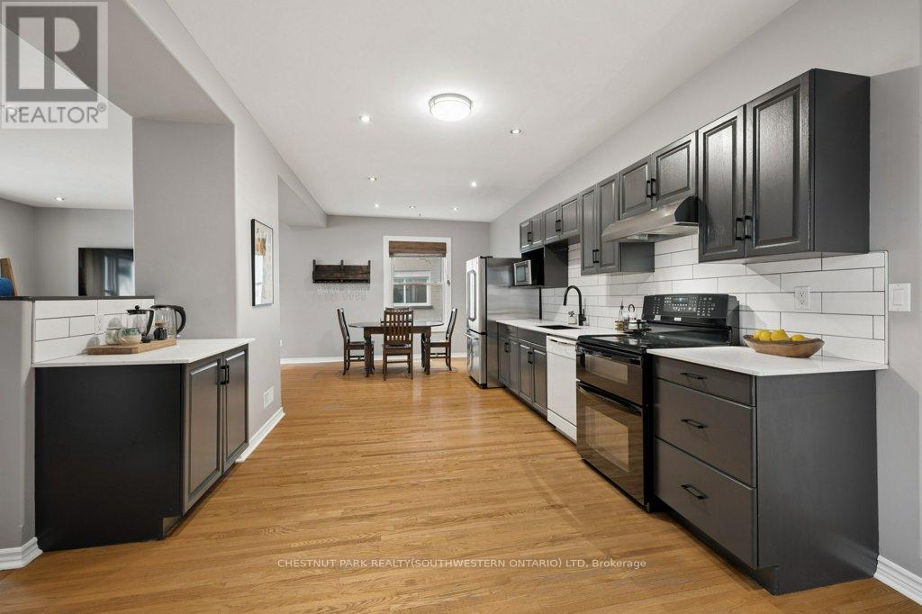 43 KRUG STREET, Kitchener, Ontario, N2H2X5 — Photo 16