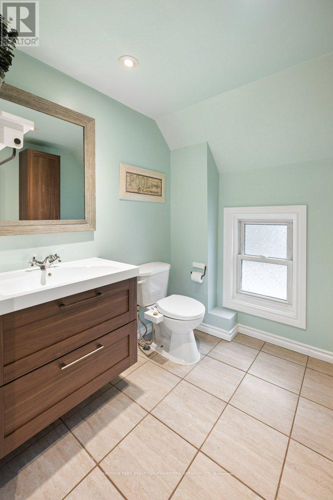 43 KRUG STREET, Kitchener, Ontario, N2H2X5 — Photo 27