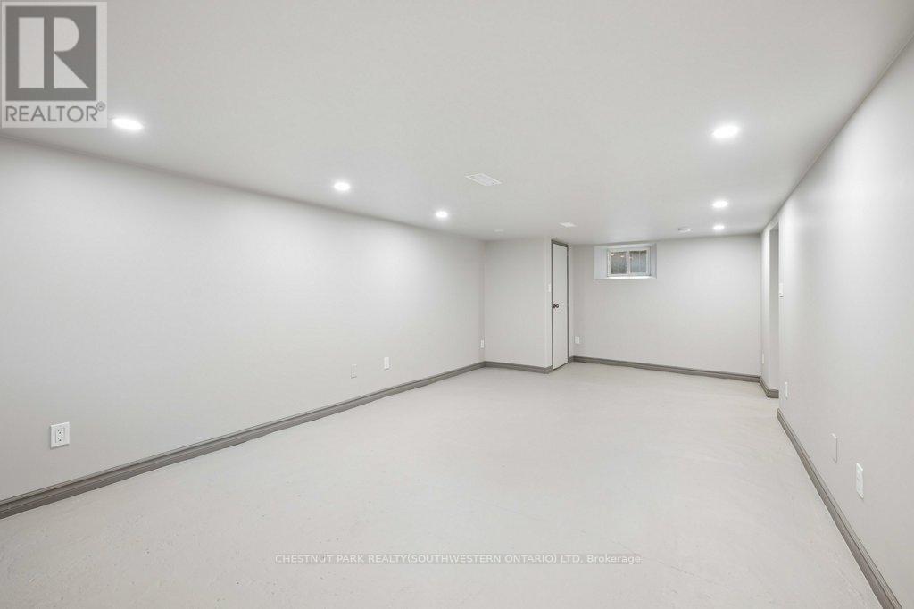 43 KRUG STREET, Kitchener, Ontario, N2H2X5 — Photo 29