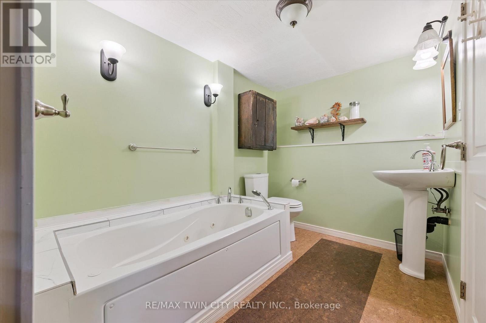 31 SAXONY CIRCLE, Cambridge, Ontario, N1S4G6 — Photo 30