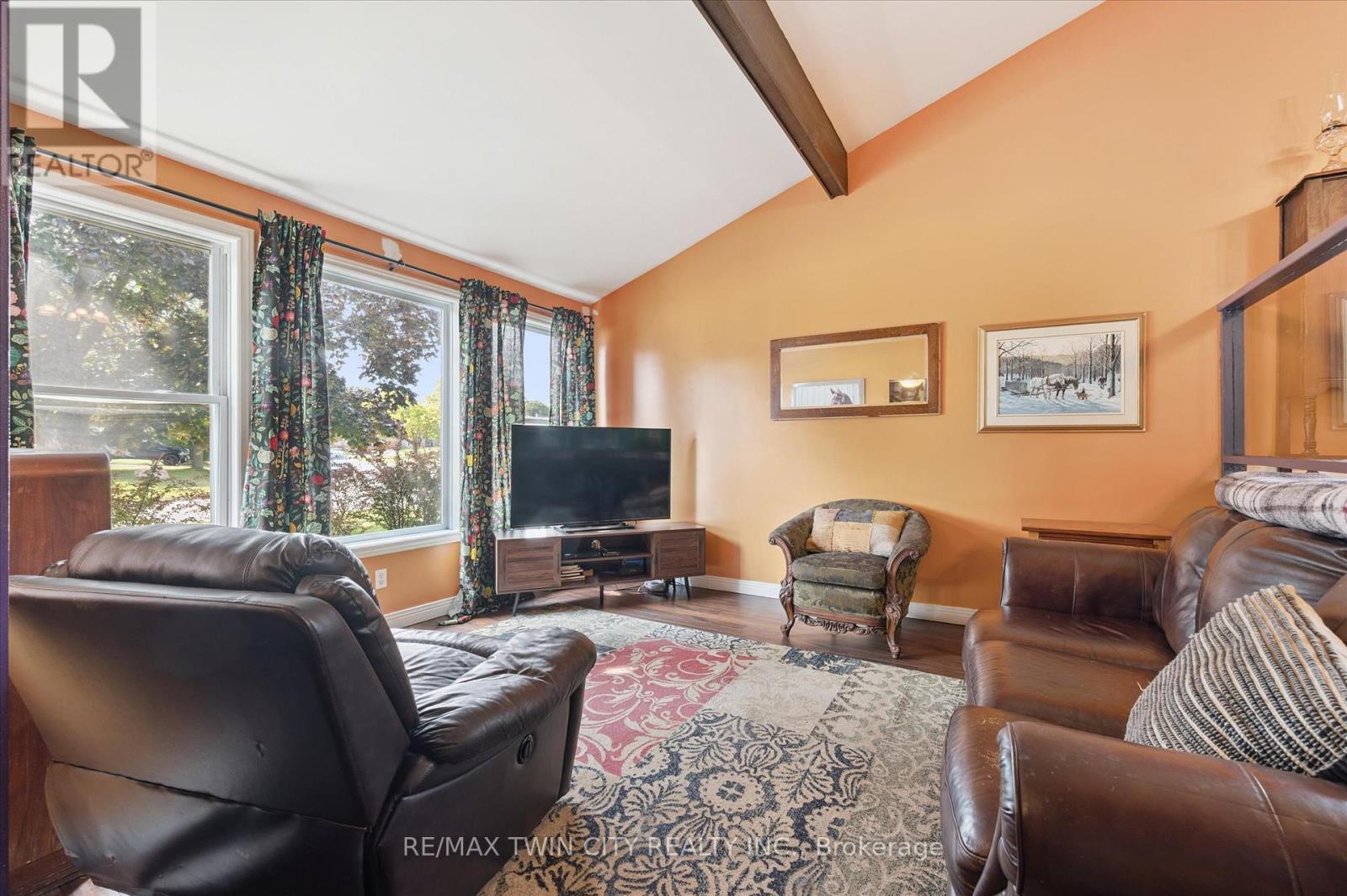 31 SAXONY CIRCLE, Cambridge, Ontario, N1S4G6 — Photo 8