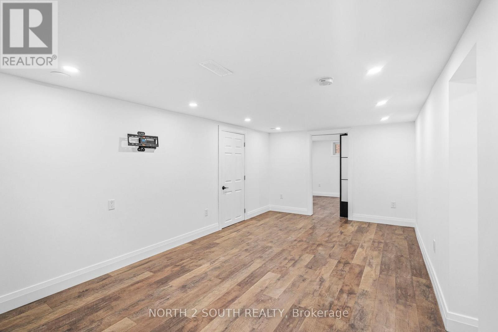 81 CLARK AVENUE, Kitchener, Ontario, N2C1Y1 — Photo 35