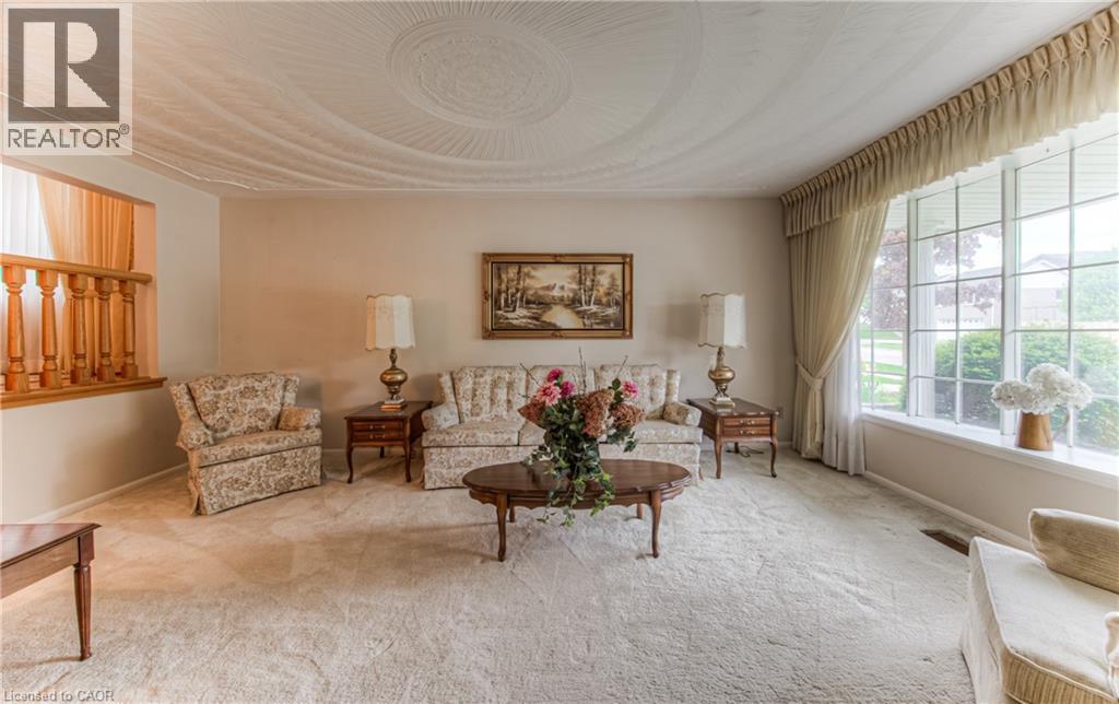 65 TRAILVIEW Drive, Kitchener, Ontario, N2N1P7 — Photo 5