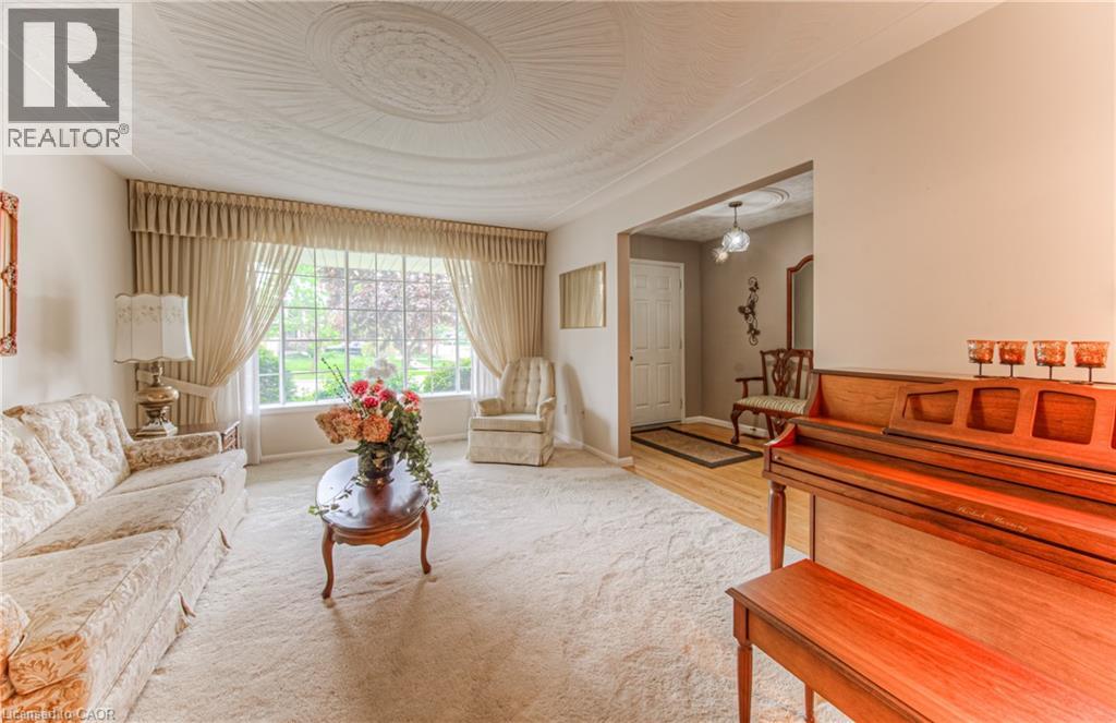 65 TRAILVIEW Drive, Kitchener, Ontario, N2N1P7 — Photo 6