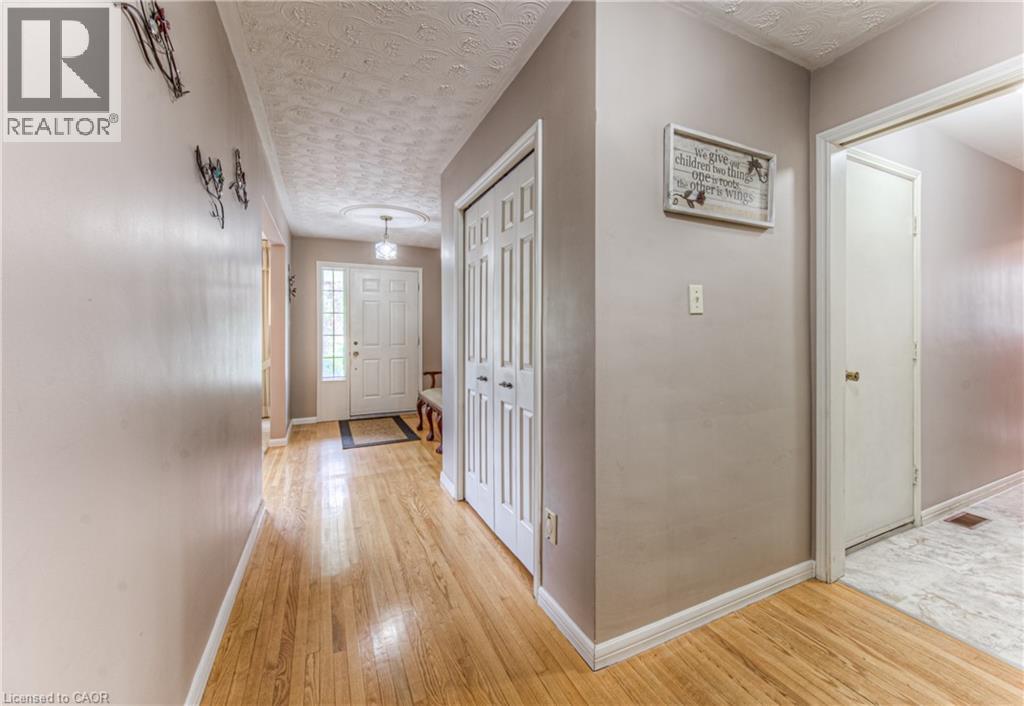 65 TRAILVIEW Drive, Kitchener, Ontario, N2N1P7 — Photo 9