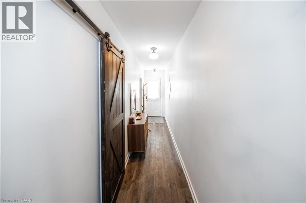 92 FREDERICK Avenue, Hamilton, Ontario, L8H4K6 — Photo 10