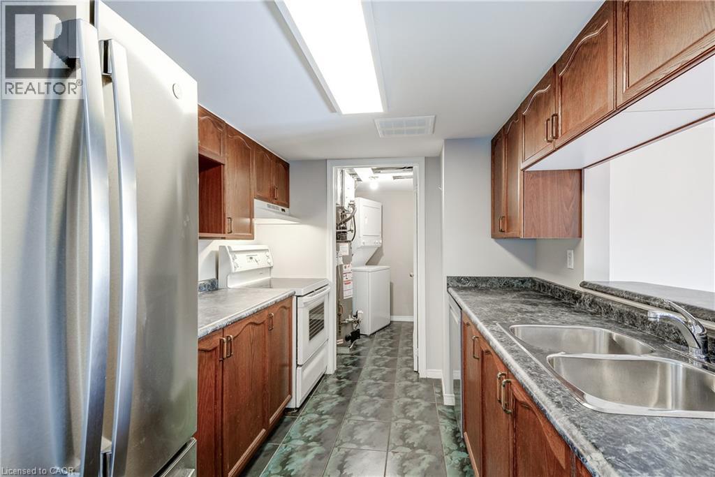 216 PLAINS Road W Unit# 306E, Burlington, Ontario, L7T4K8 — Photo 10