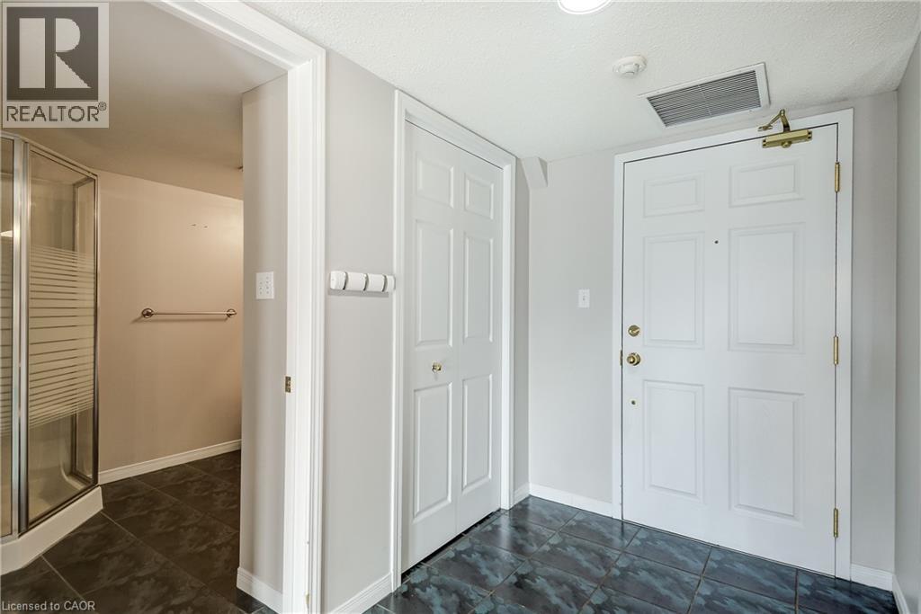 216 PLAINS Road W Unit# 306E, Burlington, Ontario, L7T4K8 — Photo 12