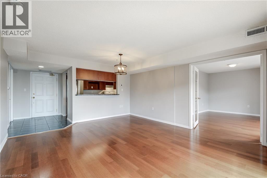 216 PLAINS Road W Unit# 306E, Burlington, Ontario, L7T4K8 — Photo 19