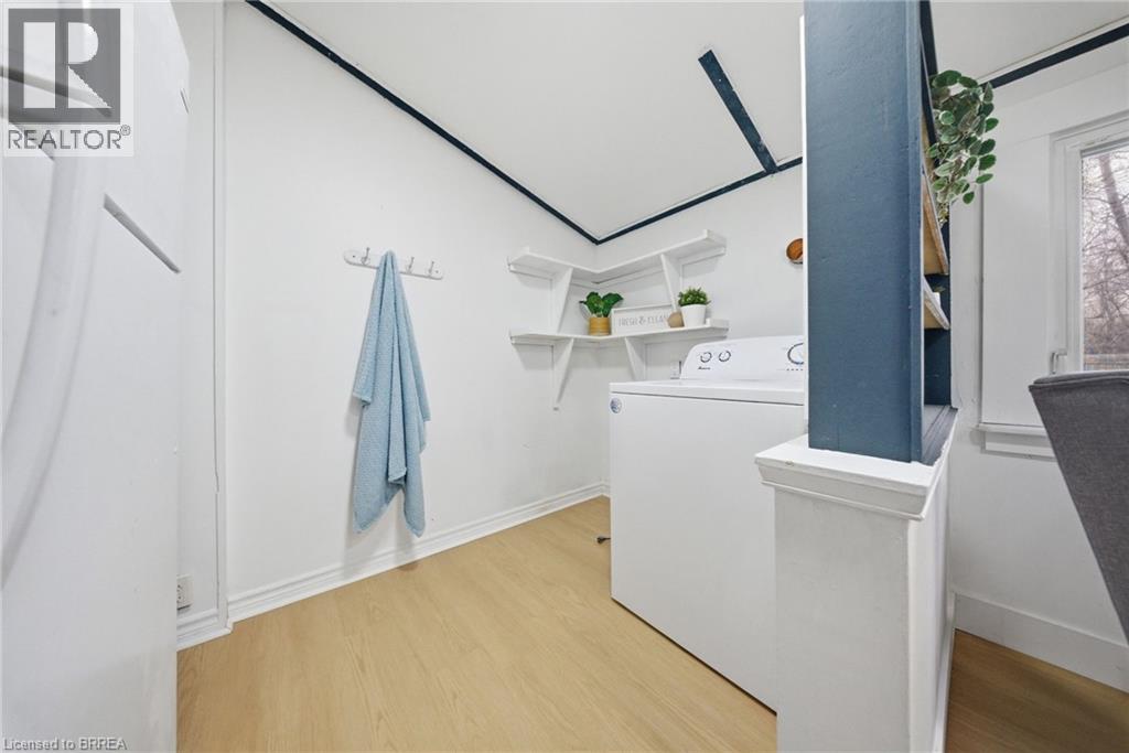 232 GREY Street, Brantford, Ontario, N3S4W7 — Photo 12