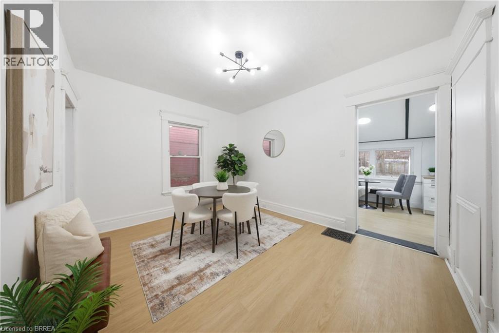 232 GREY Street, Brantford, Ontario, N3S4W7 — Photo 6