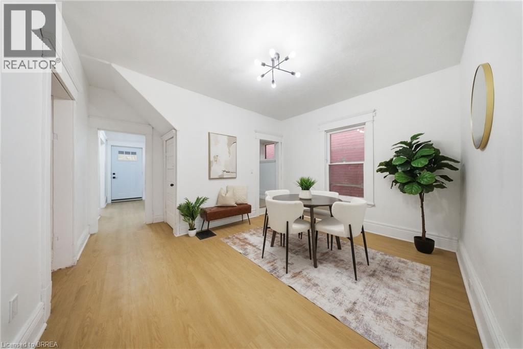 232 GREY Street, Brantford, Ontario, N3S4W7 — Photo 7