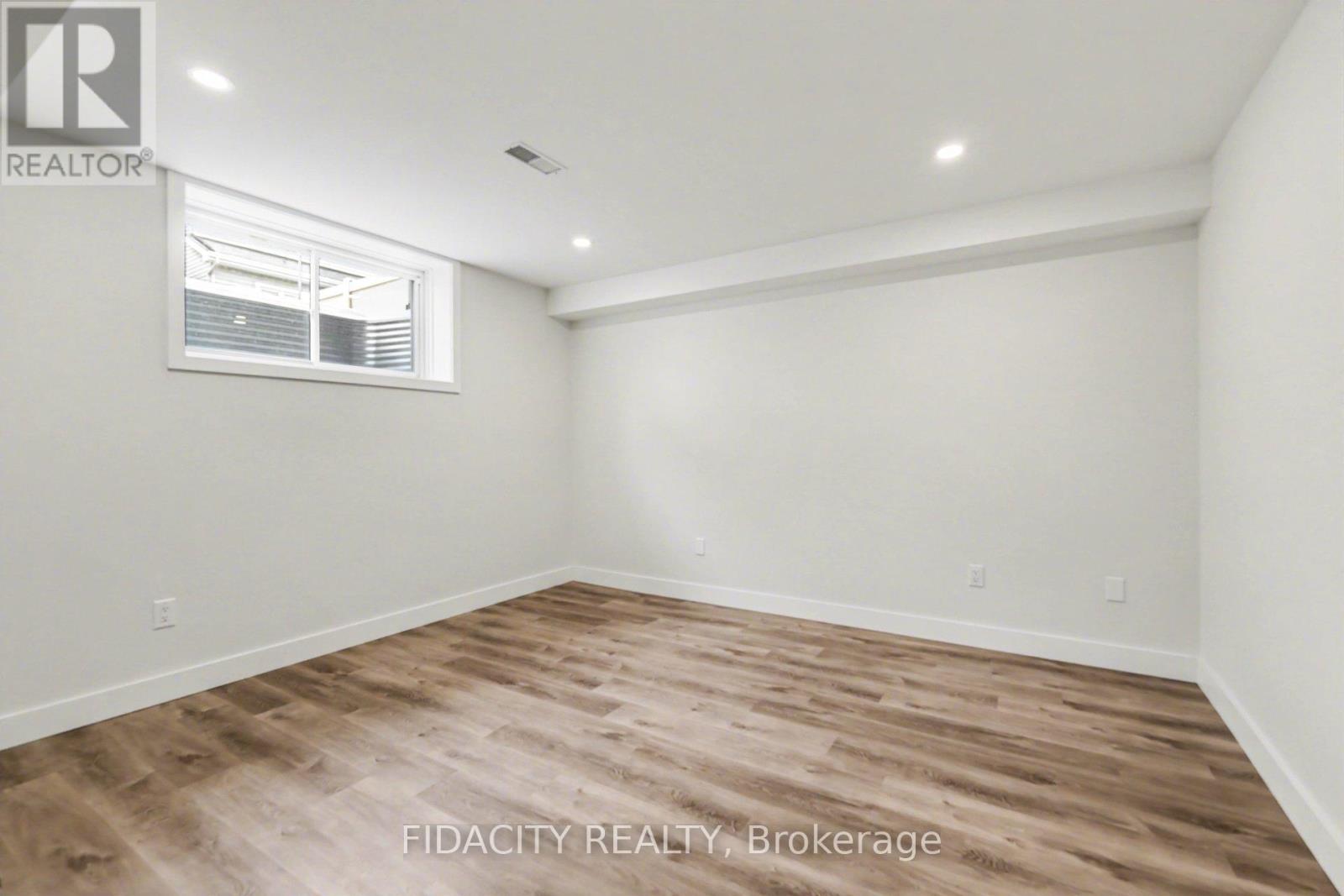 565 BOBOLINK RIDGE, Ottawa, Ontario, K2S2P4 — Photo 26