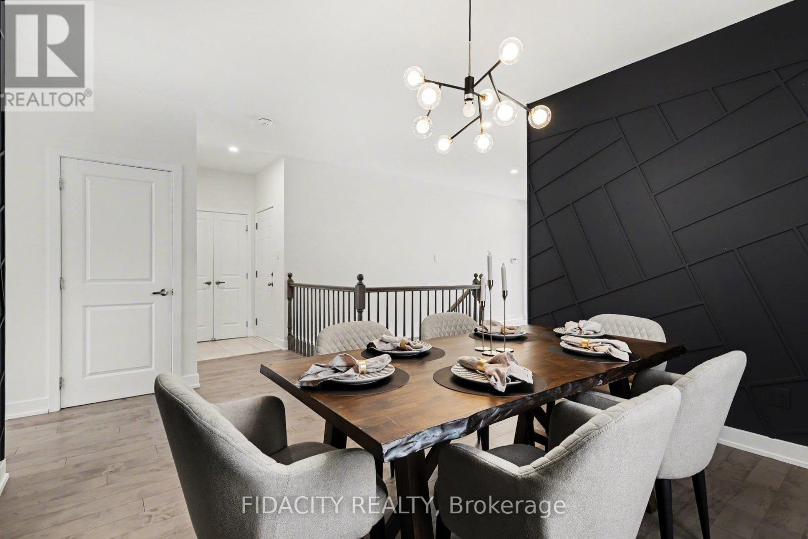 565 BOBOLINK RIDGE, Ottawa, Ontario, K2S2P4 — Photo 3