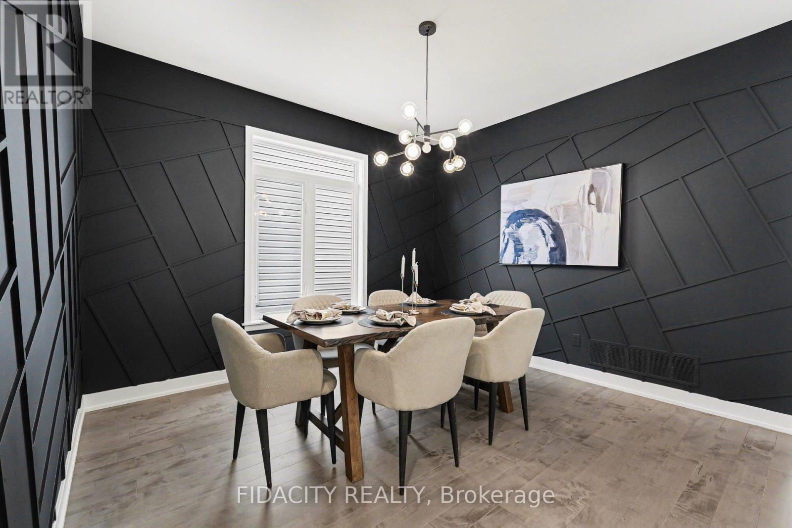 565 BOBOLINK RIDGE, Ottawa, Ontario, K2S2P4 — Photo 4