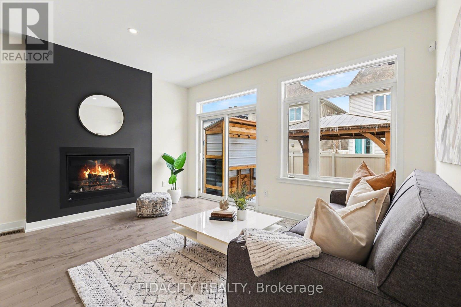 565 BOBOLINK RIDGE, Ottawa, Ontario, K2S2P4 — Photo 7