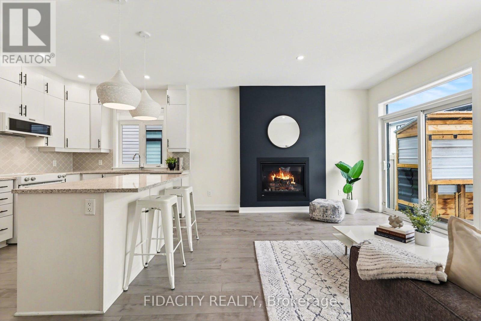 565 BOBOLINK RIDGE, Ottawa, Ontario, K2S2P4 — Photo 8