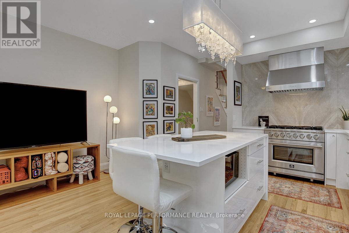 86 WEST PRESLAND ROAD, Ottawa, Ontario, K1K2C3 — Photo 7