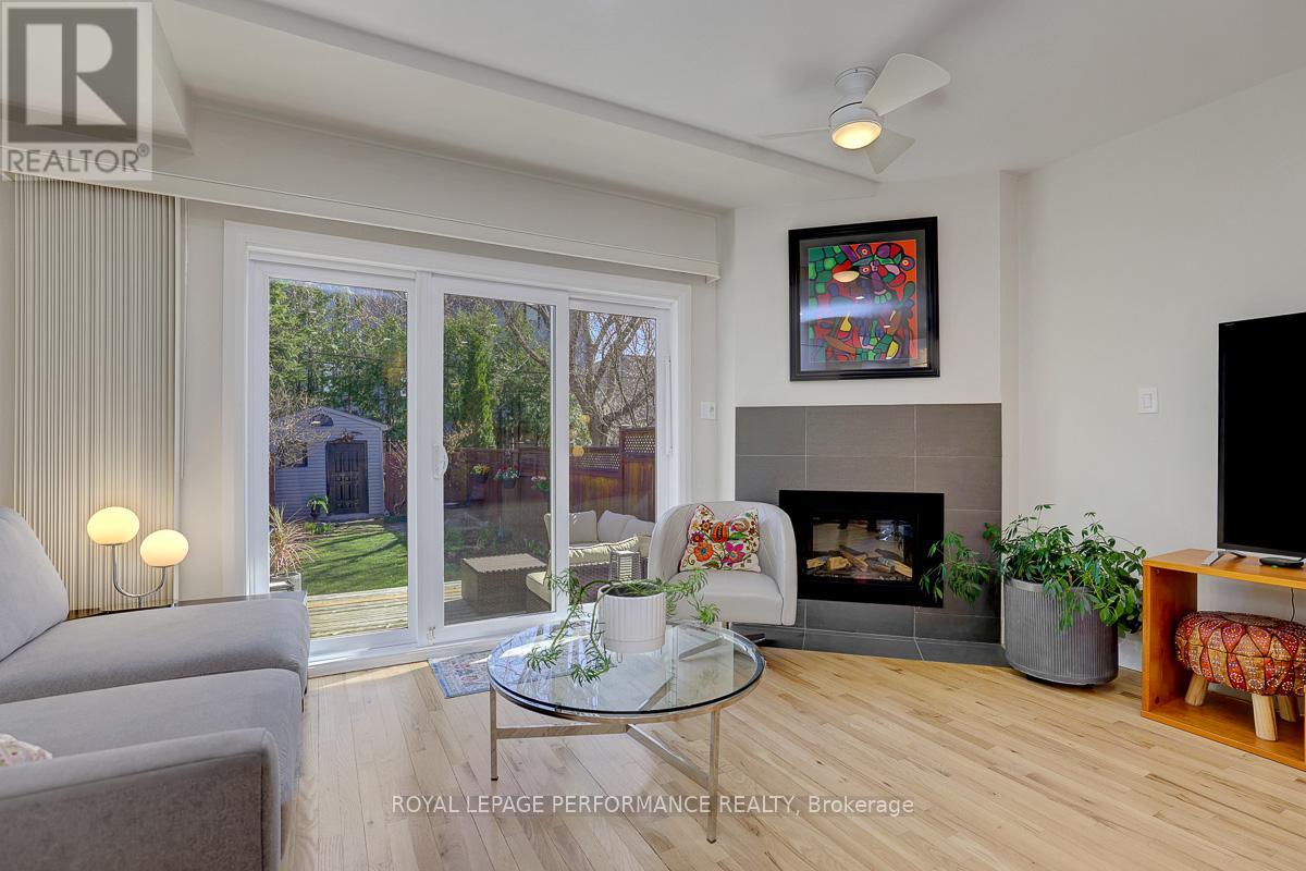 86 WEST PRESLAND ROAD, Ottawa, Ontario, K1K2C3 — Photo 9