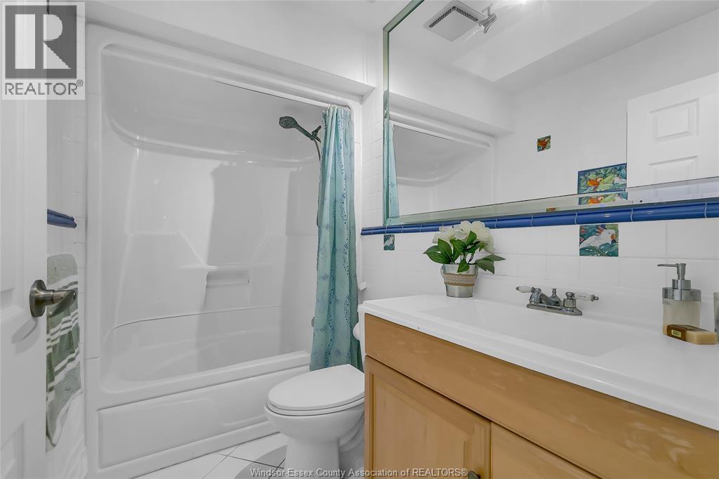 112 COUNTY RD 22, Belle River, Ontario, N8L1H8 — Photo 37