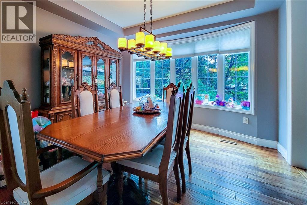 128 MONTREAL Circle, Stoney Creek, Ontario, L8E0C8 — Photo 15