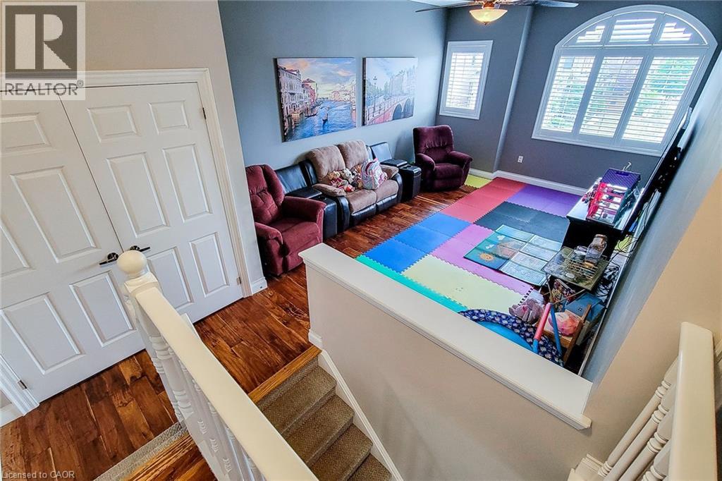 128 MONTREAL Circle, Stoney Creek, Ontario, L8E0C8 — Photo 25