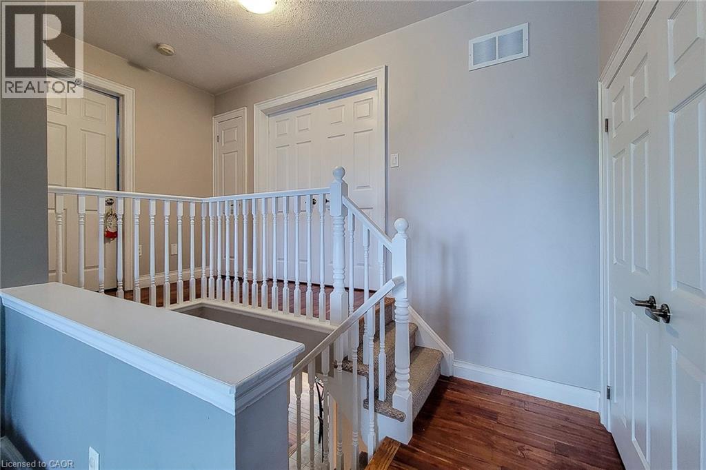 128 MONTREAL Circle, Stoney Creek, Ontario, L8E0C8 — Photo 27