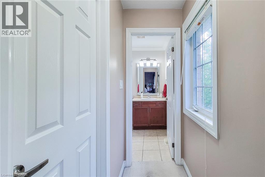 128 MONTREAL Circle, Stoney Creek, Ontario, L8E0C8 — Photo 29