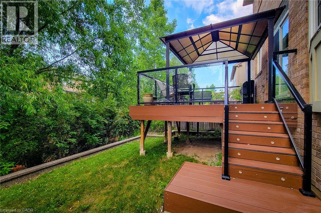 128 MONTREAL Circle, Stoney Creek, Ontario, L8E0C8 — Photo 5