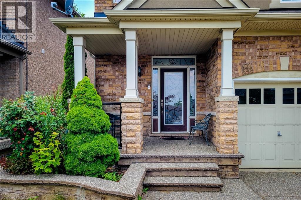 128 MONTREAL Circle, Stoney Creek, Ontario, L8E0C8 — Photo 9