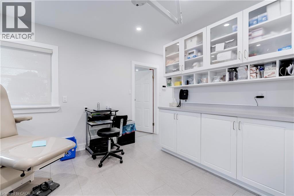 2409 WALKER'S Line, Burlington, Ontario, L7M4K1 — Photo 15