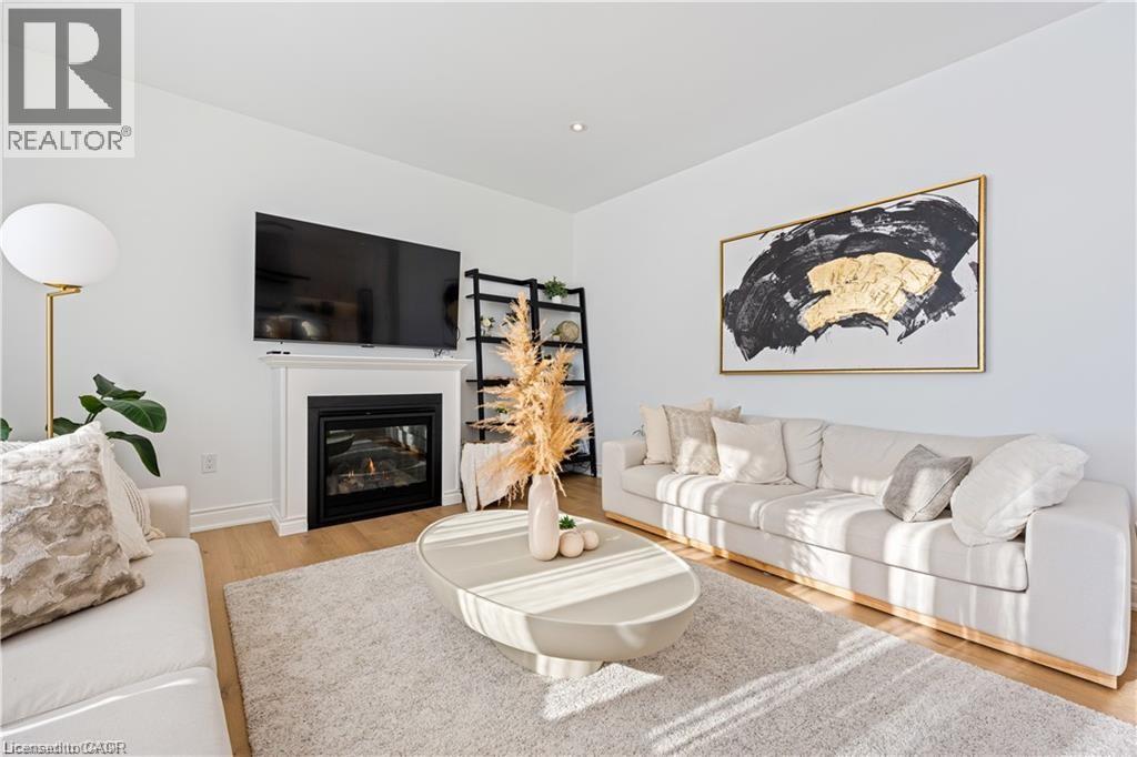 66 CESAR Place, Ancaster, Ontario, L9G0G3 — Photo 9