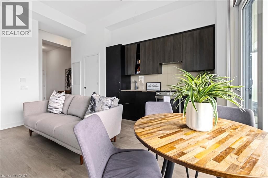 3900 CONFEDERATION Parkway Unit# 2408, Mississauga, Ontario, L5B0M3 — Photo 7