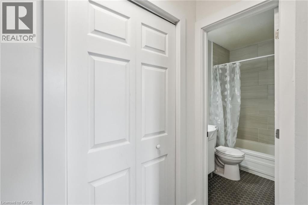 6 CANNON Street E Unit# 6, Hamilton, Ontario, L8L1Z5 — Photo 5