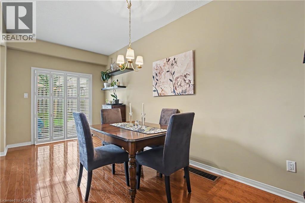 81 VALRIDGE Drive Unit# 44, Ancaster, Ontario, L9G5B6 — Photo 11