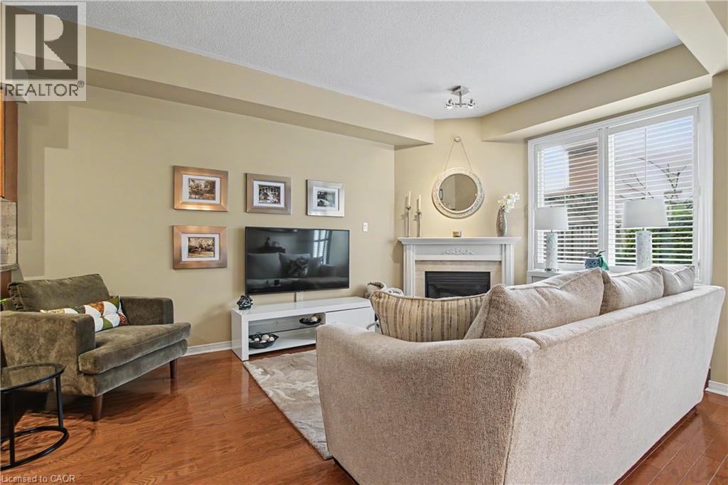 81 VALRIDGE Drive Unit# 44, Ancaster, Ontario, L9G5B6 — Photo 13