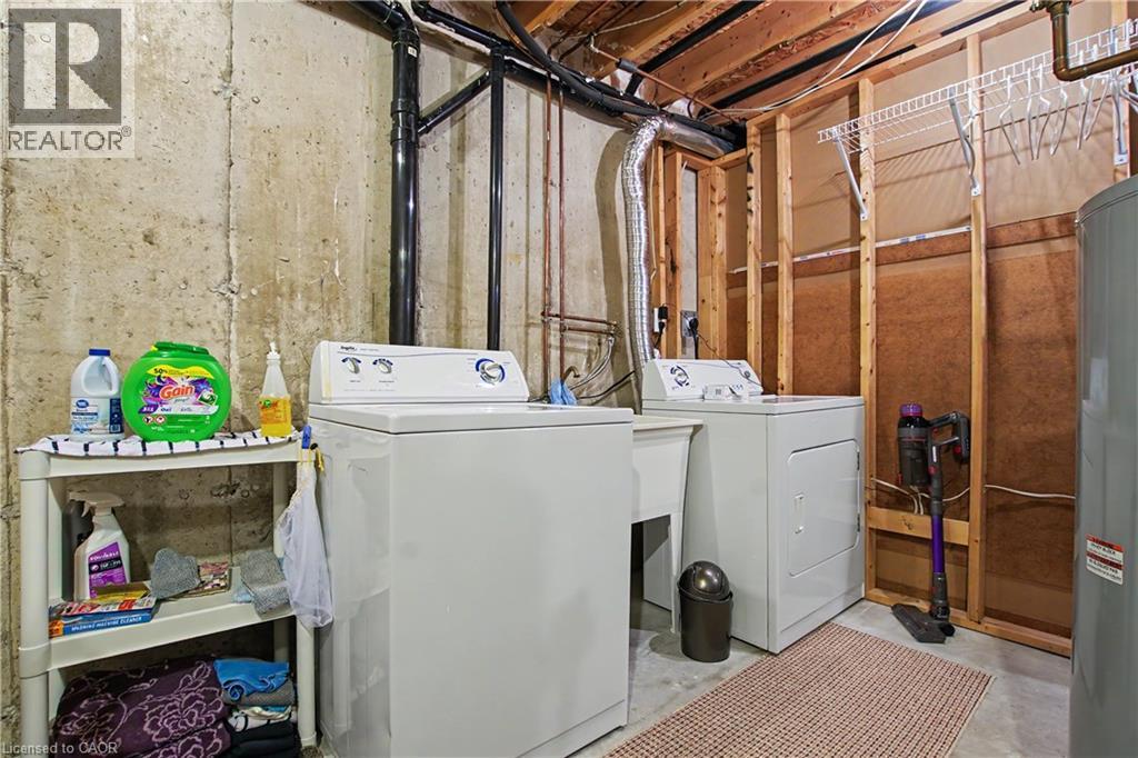 81 VALRIDGE Drive Unit# 44, Ancaster, Ontario, L9G5B6 — Photo 25