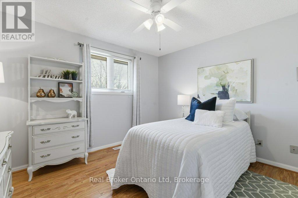 68 SETTLERS DRIVE, Kitchener, Ontario, N2E2L8 — Photo 19